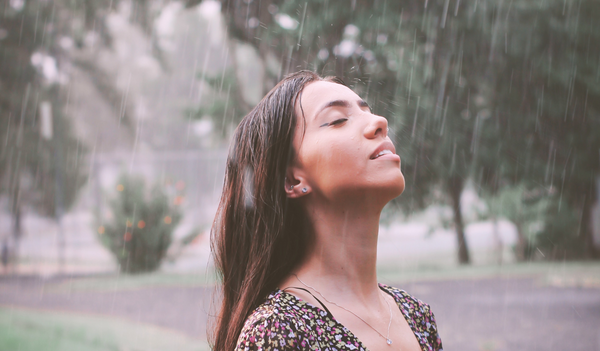The Best Guide For Monsoon Skincare Woes